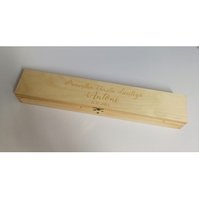 Pudełko na Świecę Chrzcielną z grawerem.